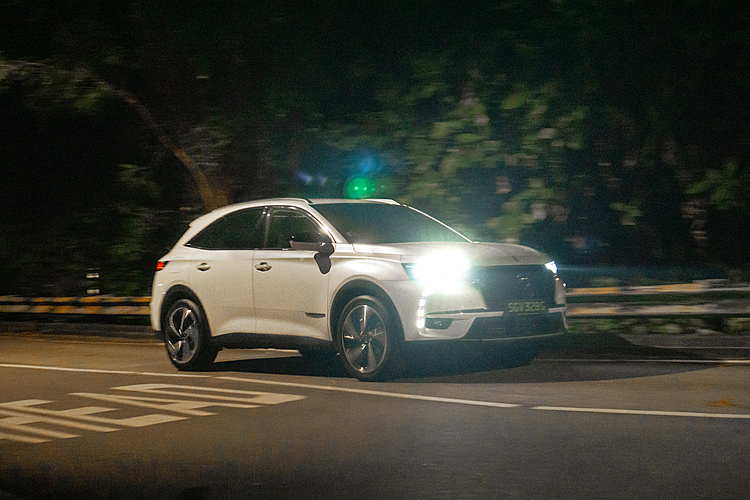 motorist-mreview-ds7-crossback-on-the-move-july-2020