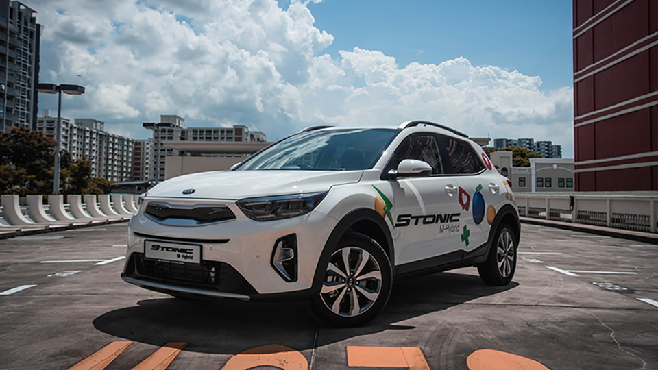 mReview Kia Stonic M Hybrid Compact Cheerful and Efficient C C